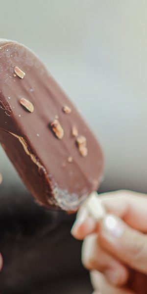 chocolate-coated-ice-creams-749102